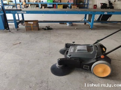 BETVICTOR伟德电竞在线客服扫地车厂家手推式扫地机客户反馈