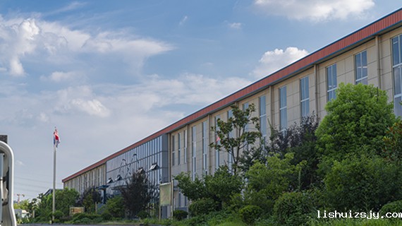 BETVICTOR伟德电竞在线客服清洁设备洗地机厂家厂房展示