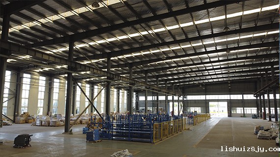 BETVICTOR伟德电竞在线客服清洁设备洗地机厂家厂房细节3