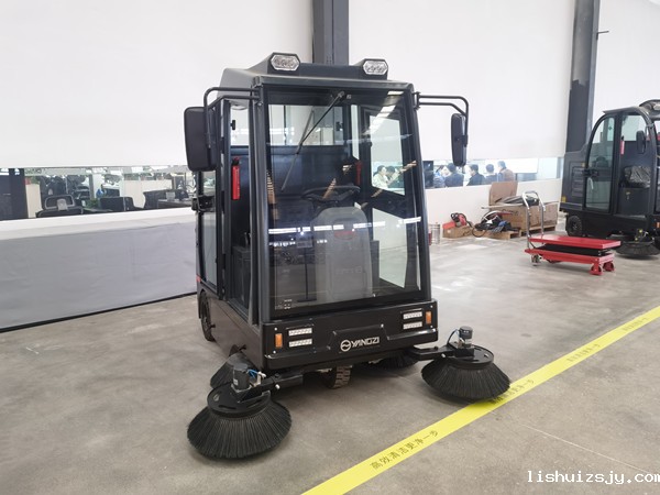 BETVICTOR伟德电竞在线客服扫地机厂家