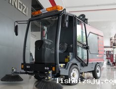 扫地车边刷日常怎么清理？麻不麻烦