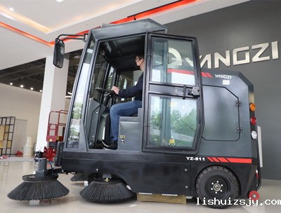 驾驶式扫地机扫不干净你得这样做