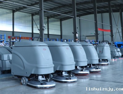 工厂洗地机日常维护保养怎么做